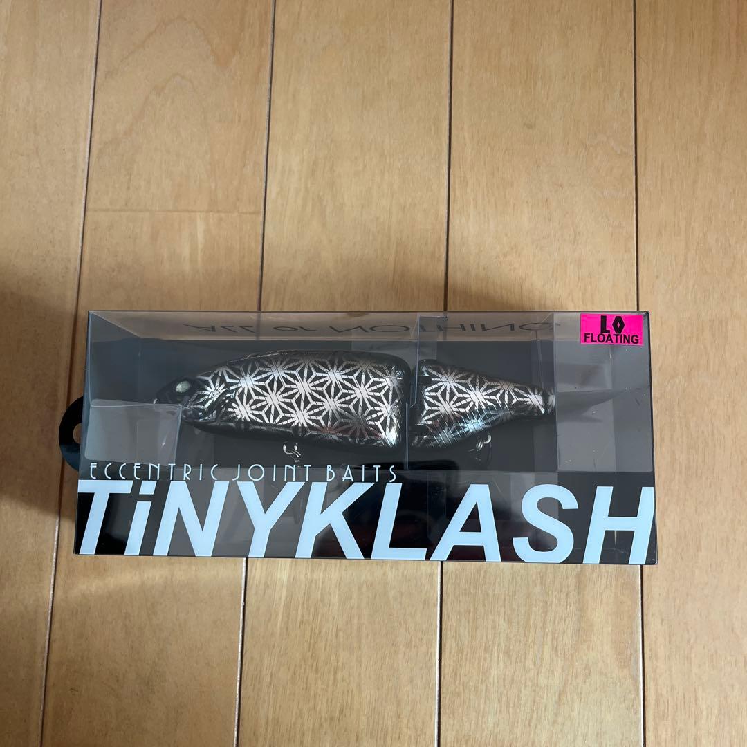 ルアー・フライ TiNY KLASH Low Ninjya Flash