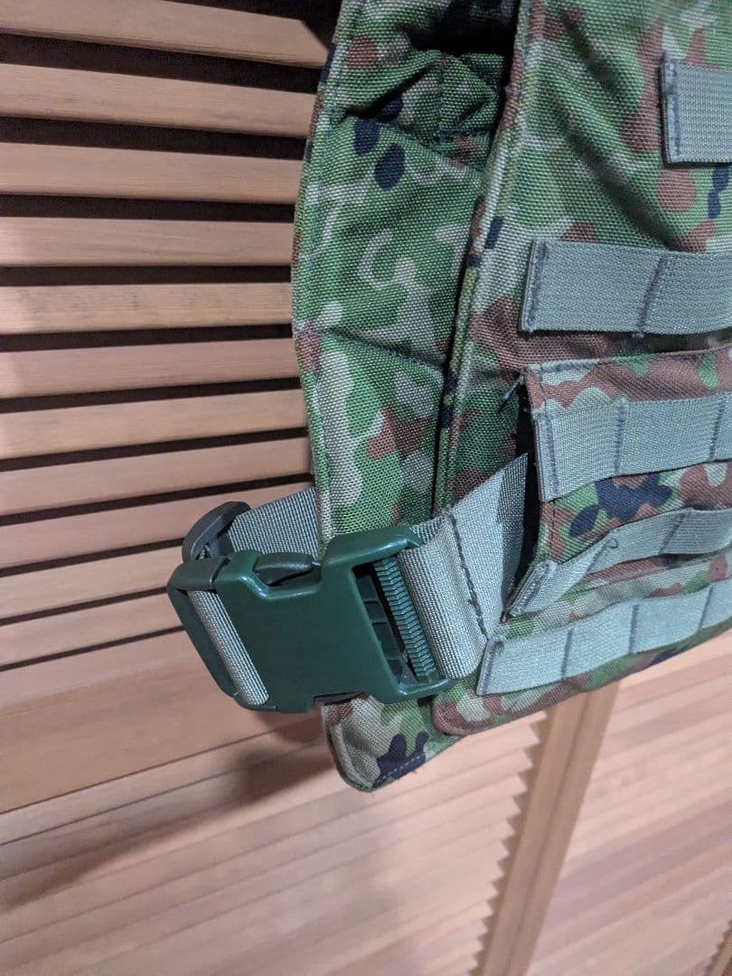 陸自迷彩　ストライカーベスト　プレートキャリア