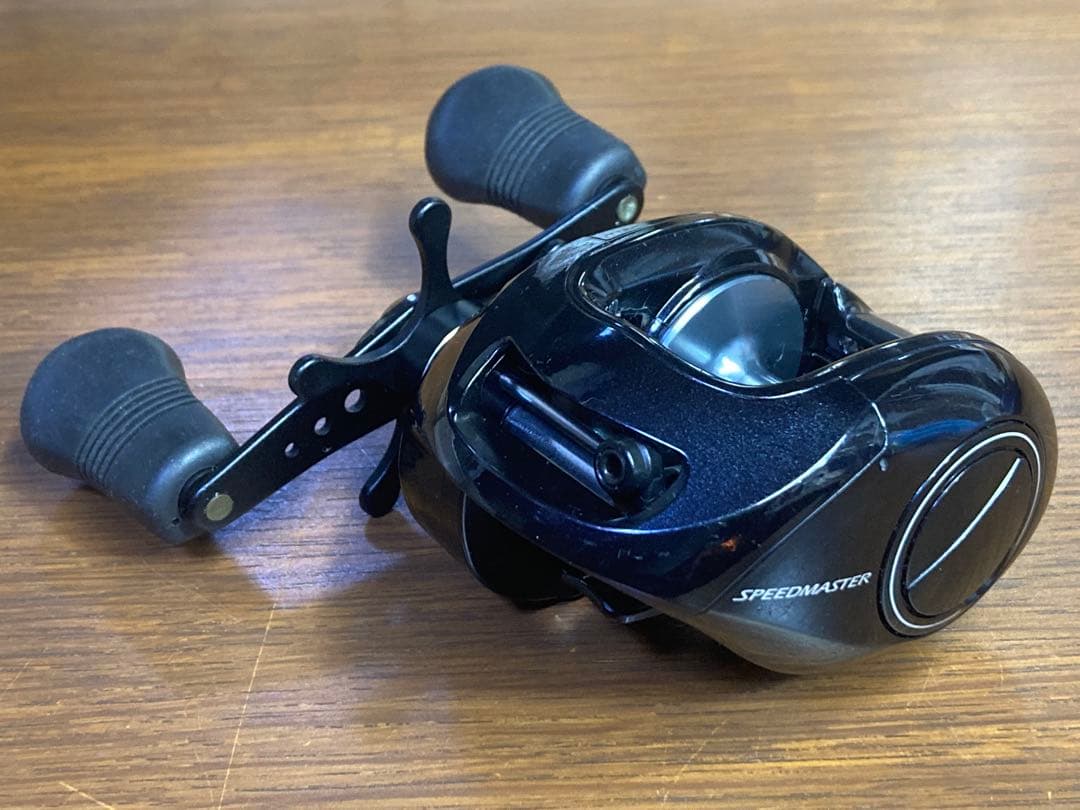 リール SHIMANO SPEEDMASTER 200