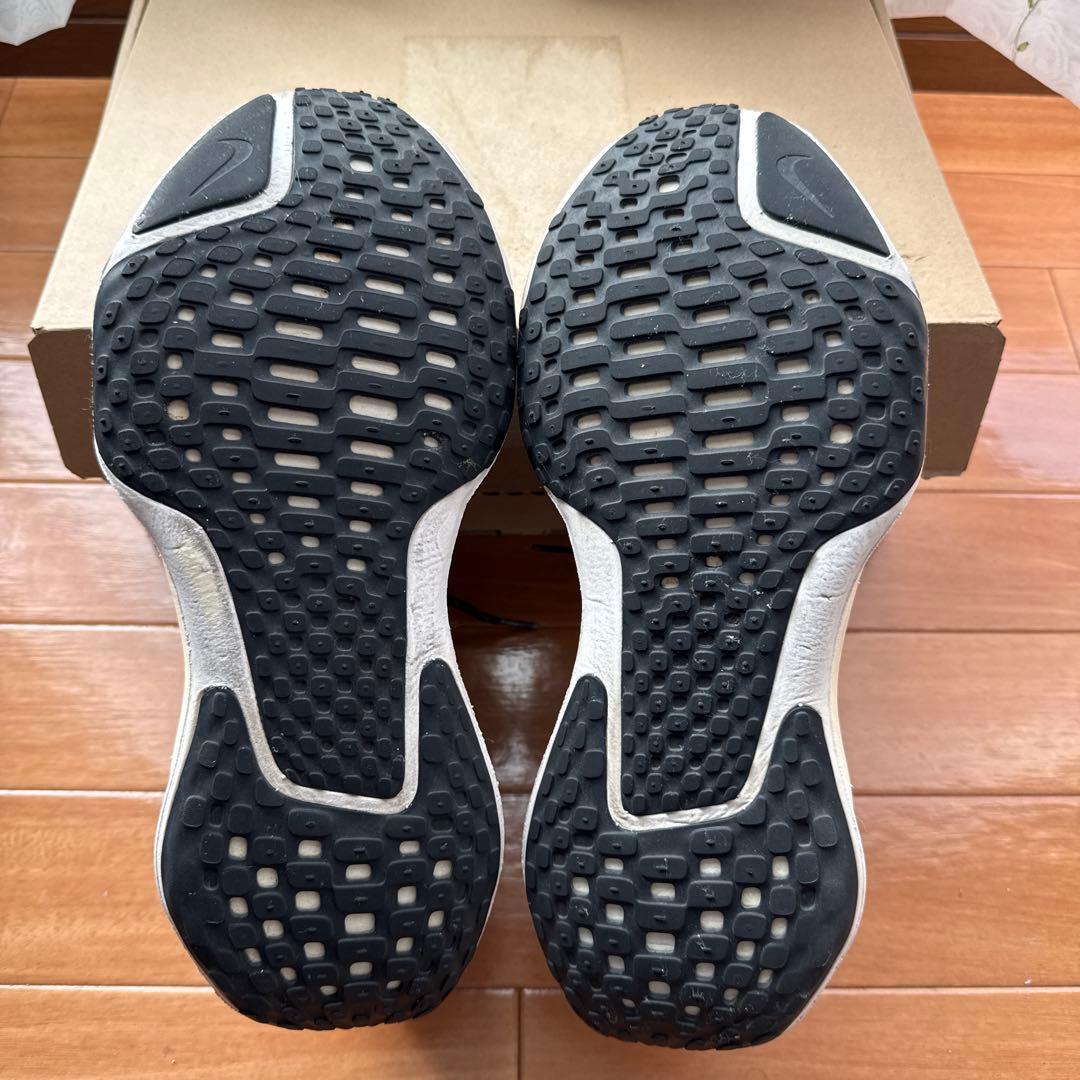 Nike Invincible Run ブラック 28.0cm
