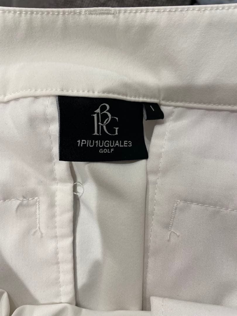 1PIU1UGUALE3 ゴルフ レディーススカート ホワイト S