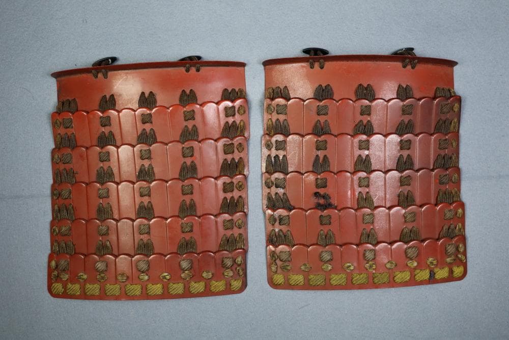 BLACK　赤備当世具足　丸武工房（光忍）制作甲冑　等身大