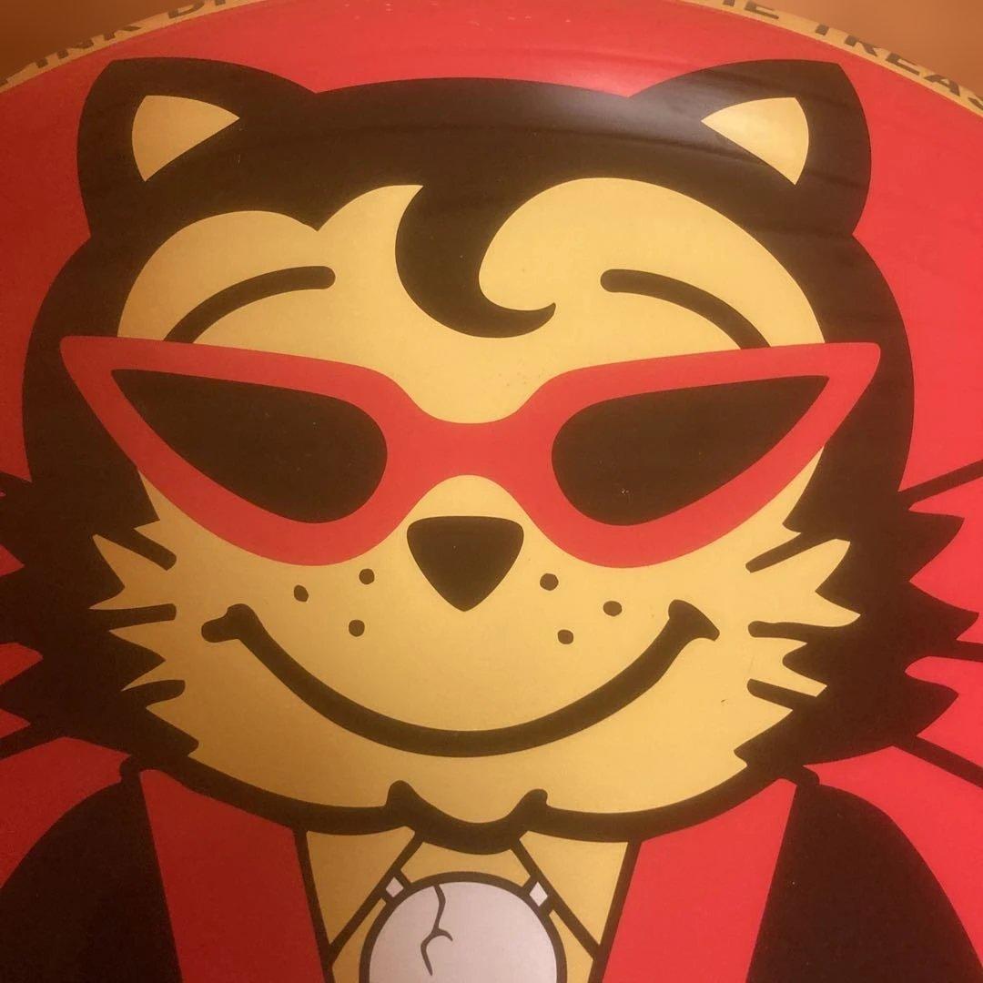 TEMMYE 丸型ブリキプレート　クリームソーダ　ピンクドラゴン　ロカビリー