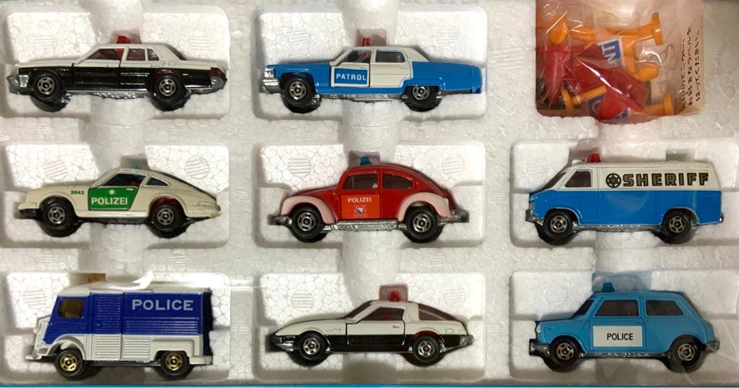 トミカ　世界のポリスカーセット　日本製