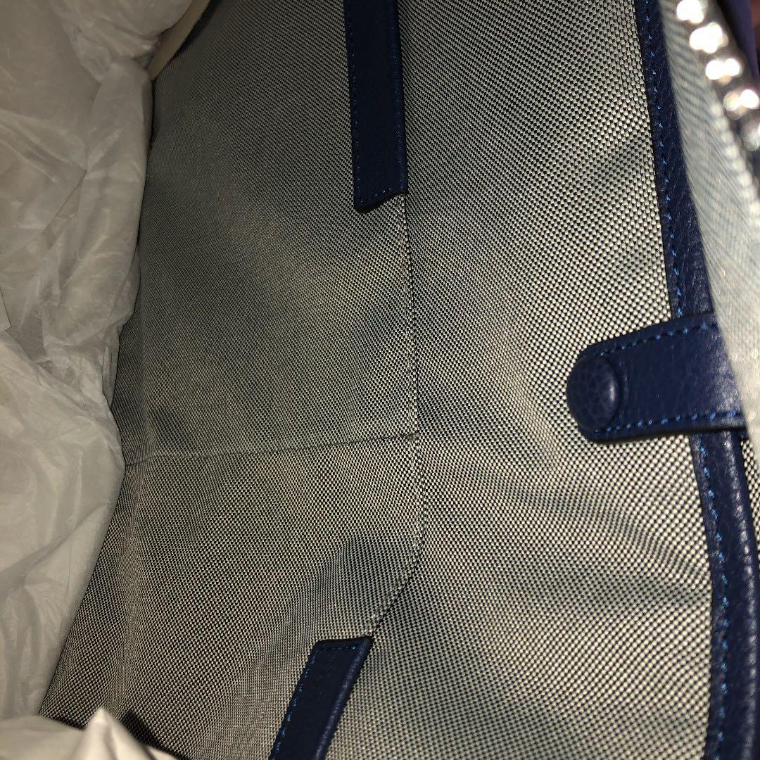 新品コールハーン　ダッフルバック