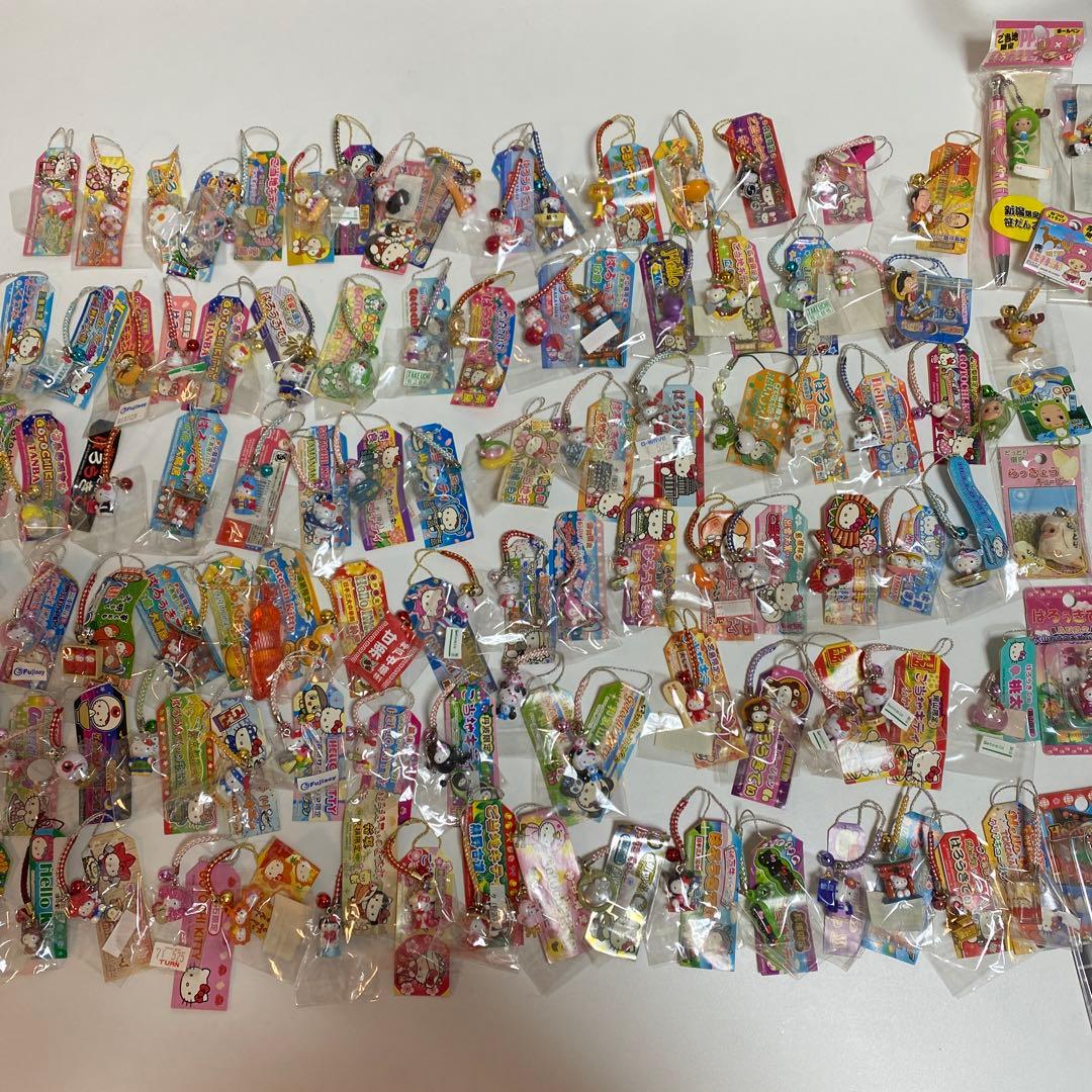 ご当地キティ根付けストラップ　まとめ　101個