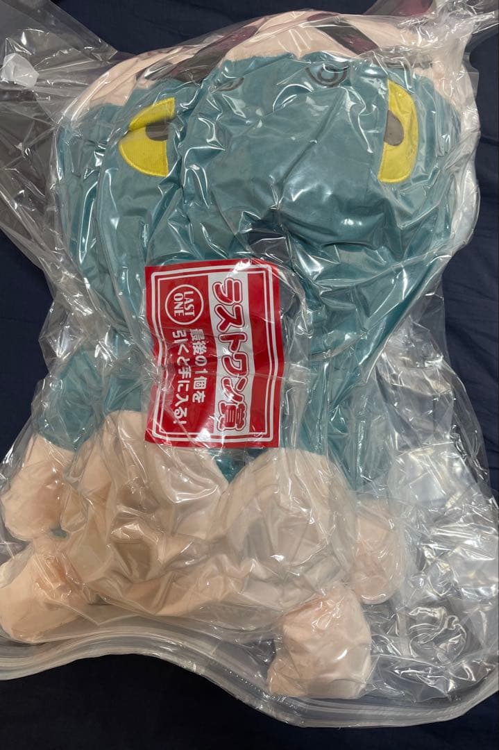 クレヨンしんちゃん　1番くじ　ワニヤマさんティッシュケース　おまけ付き