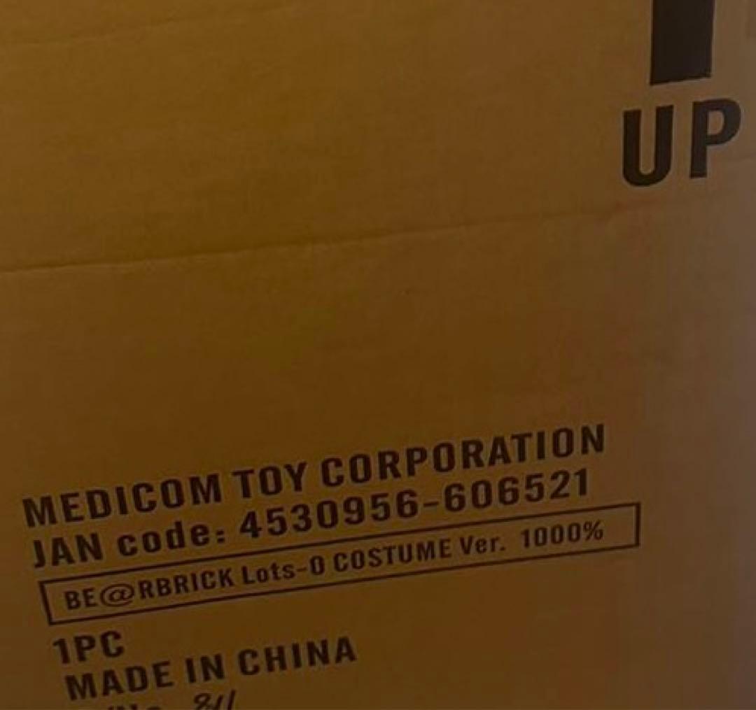 BE@RBRICK Lots-O   ベアブリック  ロッツォ    1000%