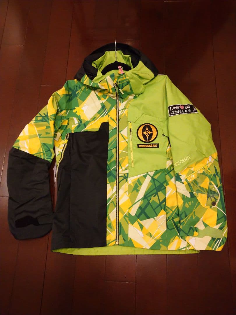 2018オガサカチームウェア上下S クリーニング済み