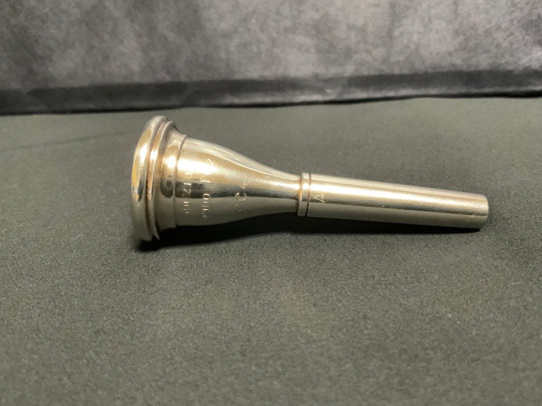 ホルン マウスピース【美品】ティルツ C4