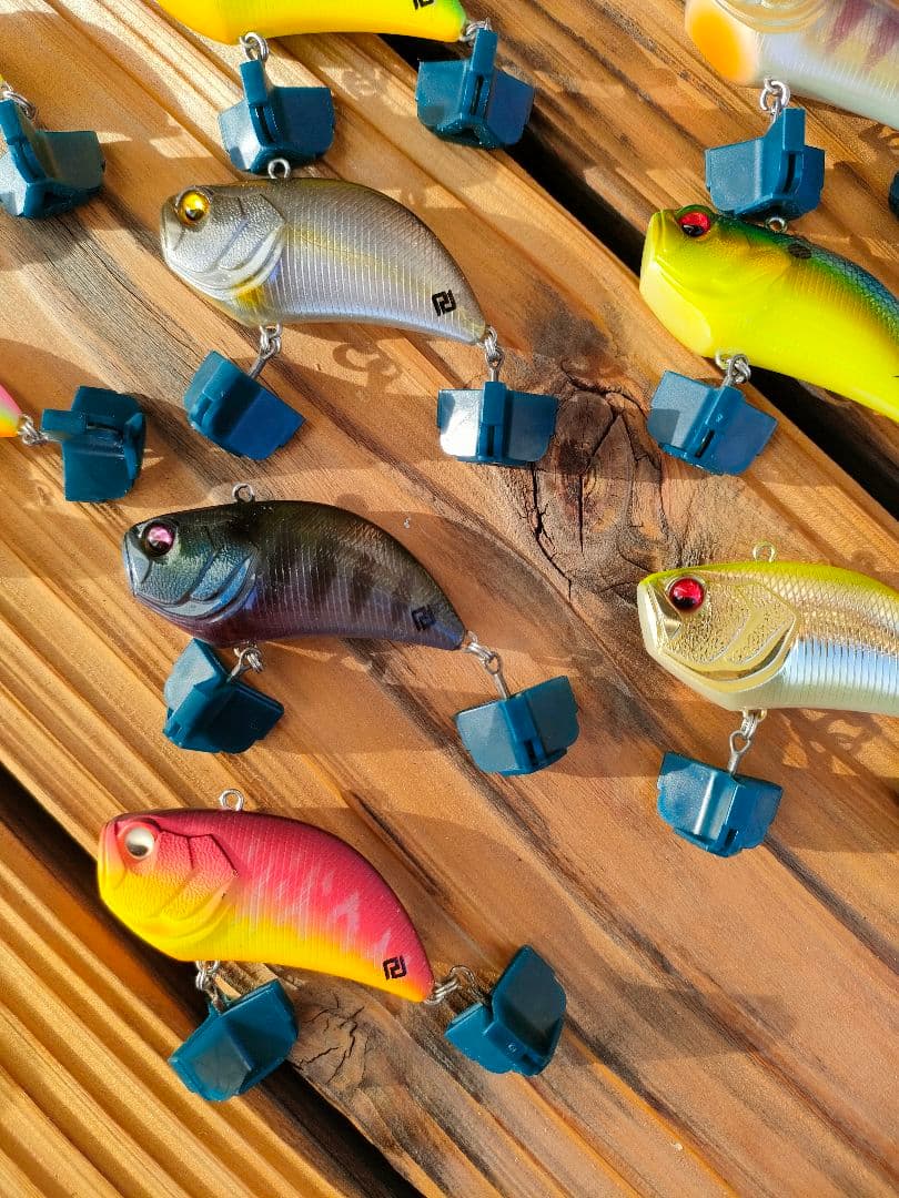 レイドジャパン　レベルバイブ　レベルクランク