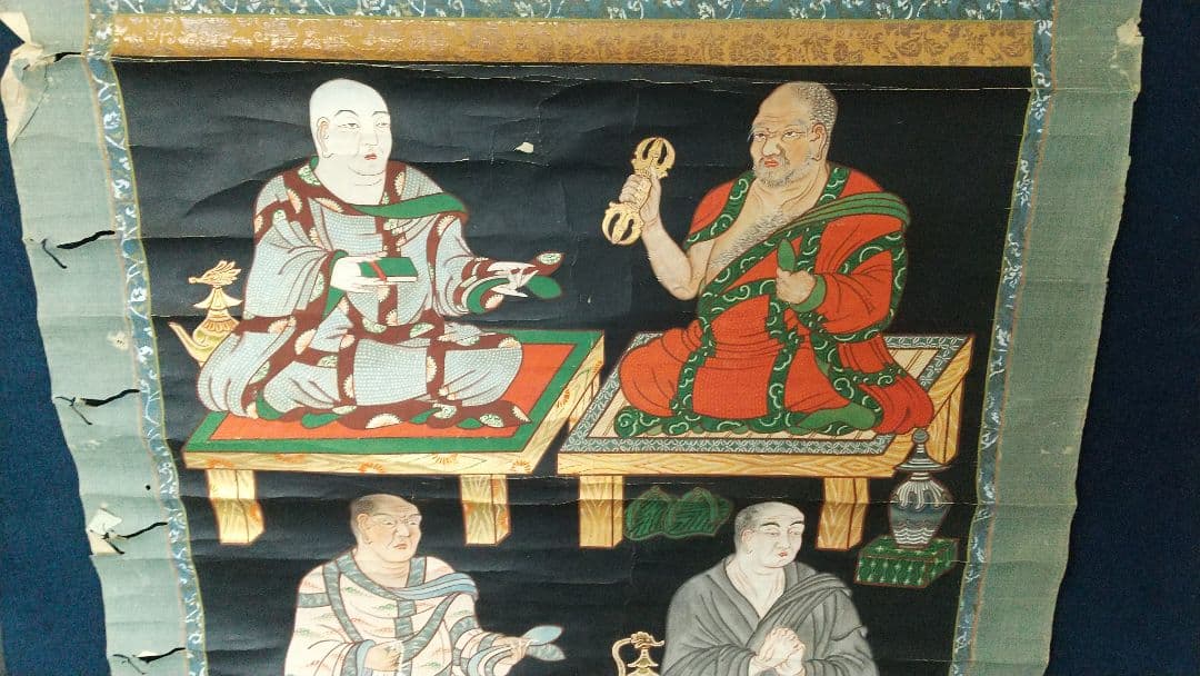 真言宗 八代祖師図 紙本掛軸 軸先なし 木版に彩色？ 仏画 傷みあり