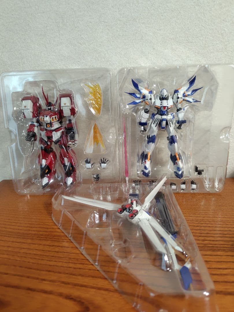 スーパーロボット超合金　アルトアイゼン　ヴァイスリッター