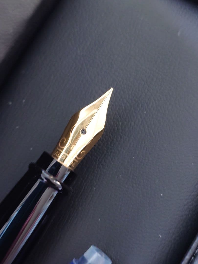 AURORA イプシロン 万年筆 ボルドー インク付き