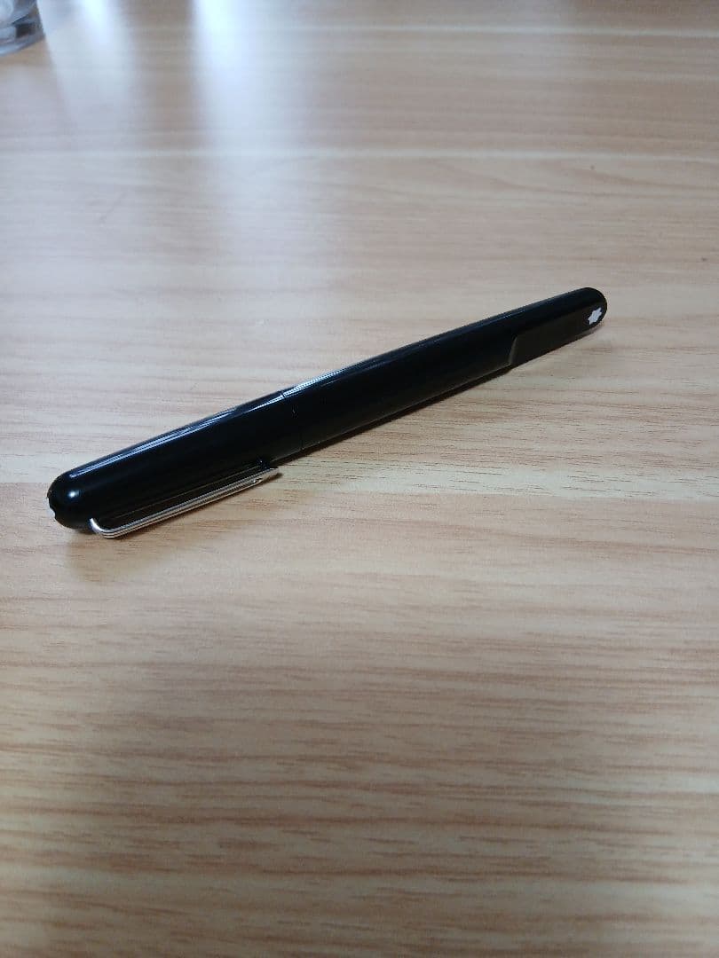 モンブラン　ボールペン マグネットキャップ