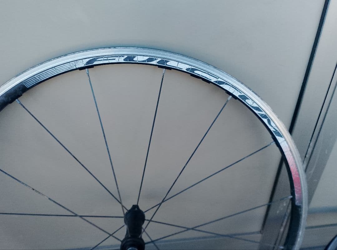 Fulcrum racing３ 700cホィール エンド幅 約100/130