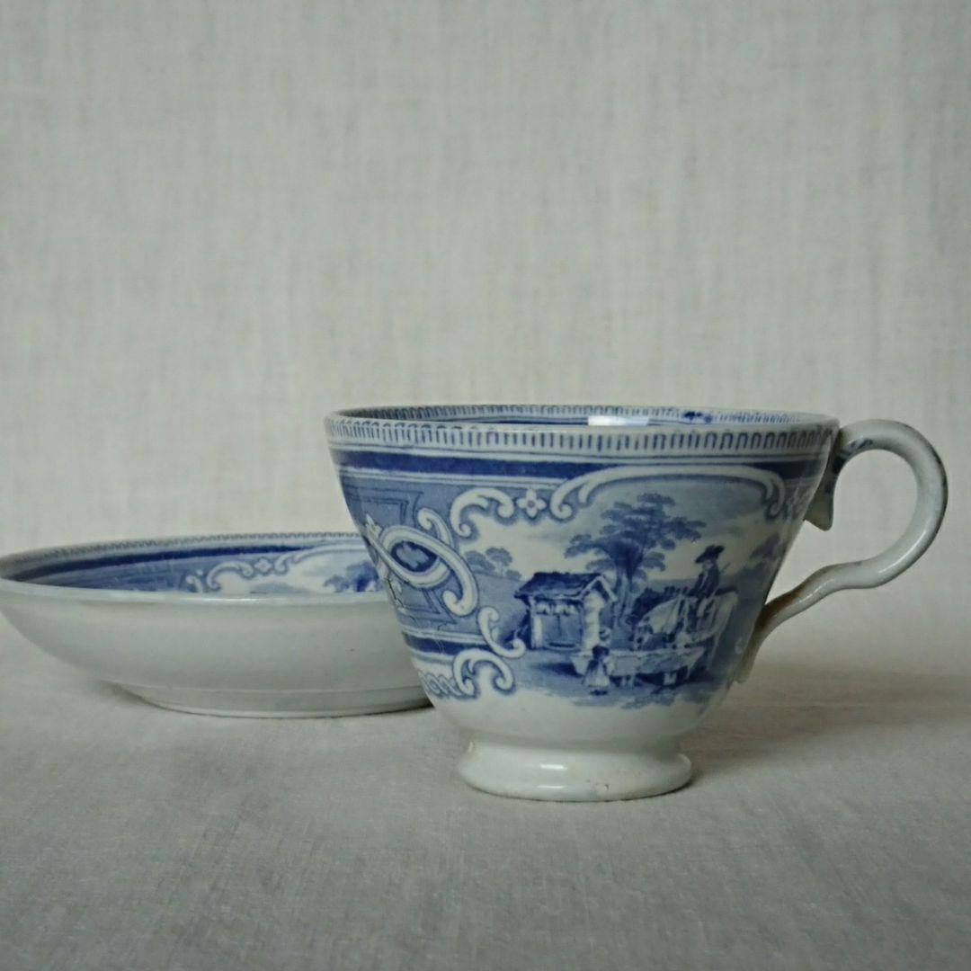 イギリスアンティーク カップ＆ソーサー ブルー＆ホワイト 1830年