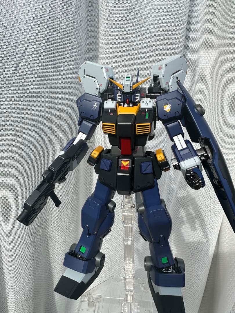 プレミアムバンダイ限定MGガンダムTR-1ヘイルズ2号機アーリータイプ全塗装品