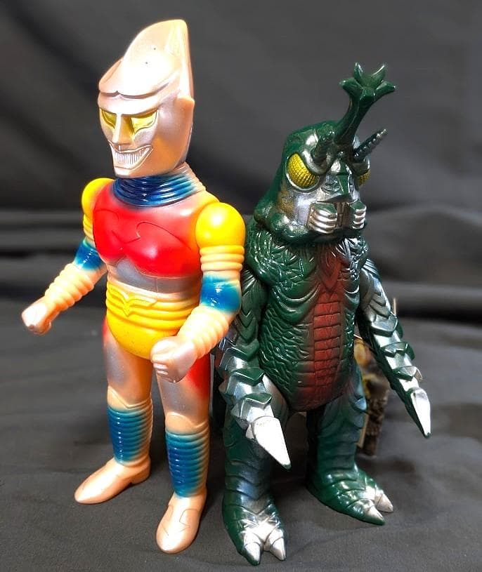 ジェットジャガー＆メガロ（Ｍ１号・ブルマァク復刻）ソフビフィギュア２体セット