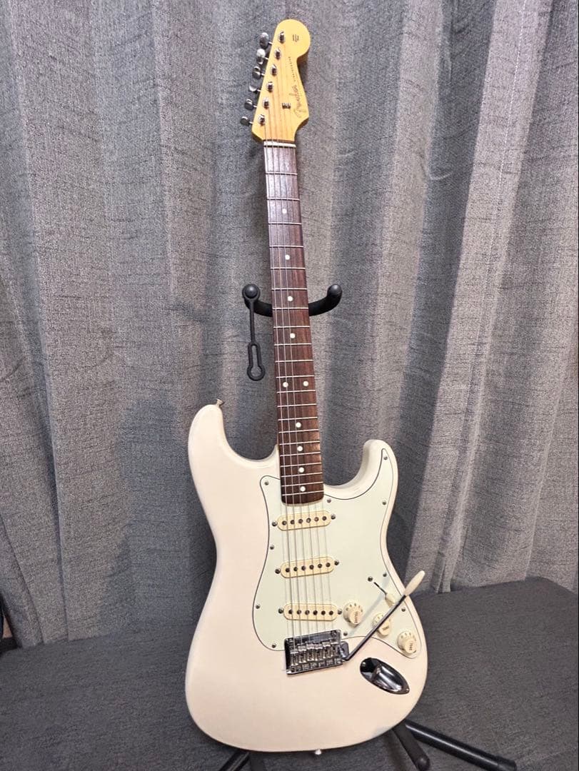 ギター Fender MIJ Hybrid 60s Stratocaster VWH