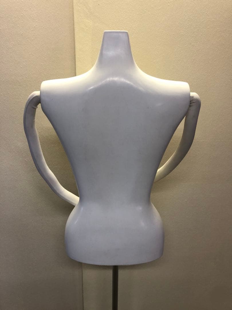 婦人用トルソー・ボディ・マネキン・腕付き