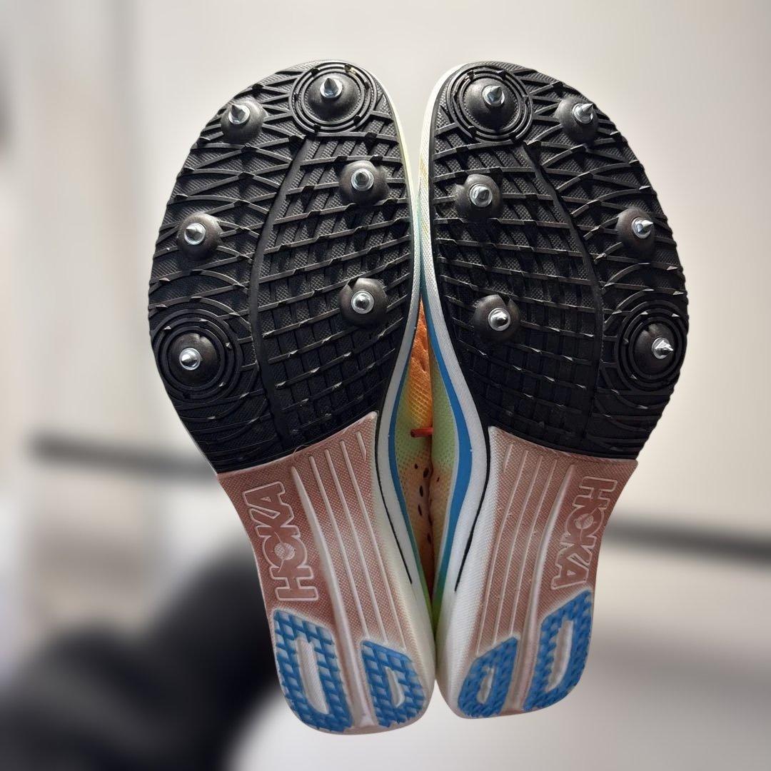 ホカ オネオネ CIELO FLYX（シエロ フライX）