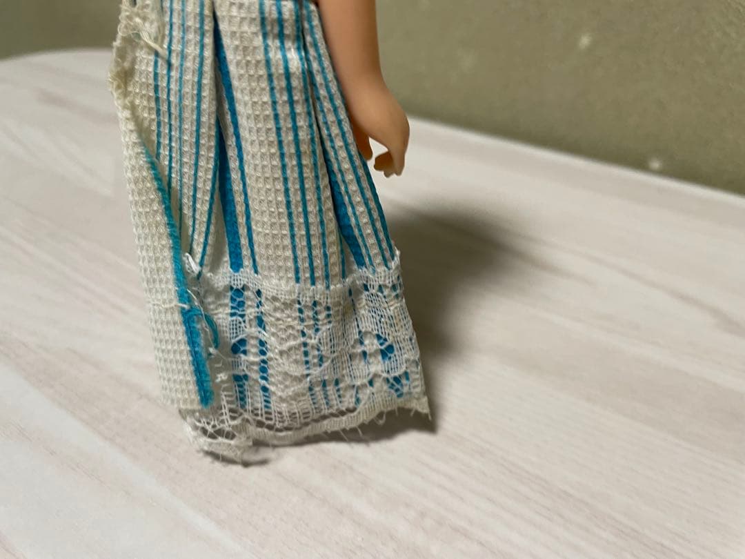 サザエさん　フィギュア　ソフビ　服破れあり　詳細不明