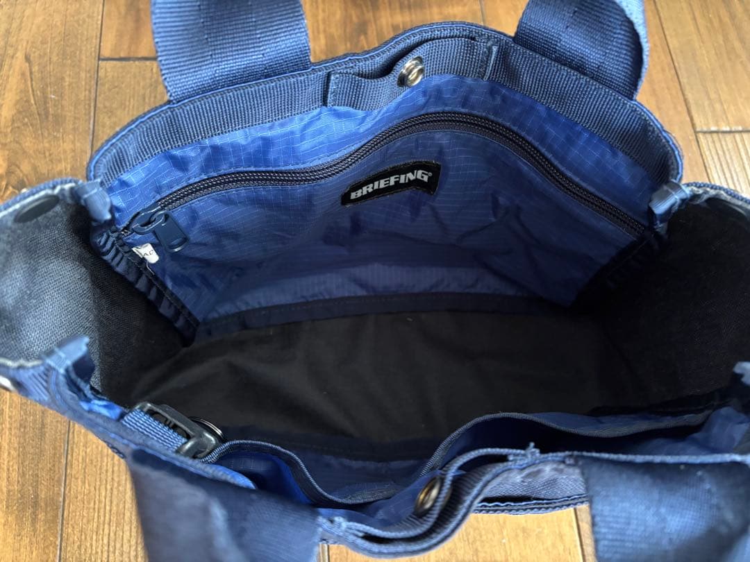 BRIEFING ネイビー トートバッグ