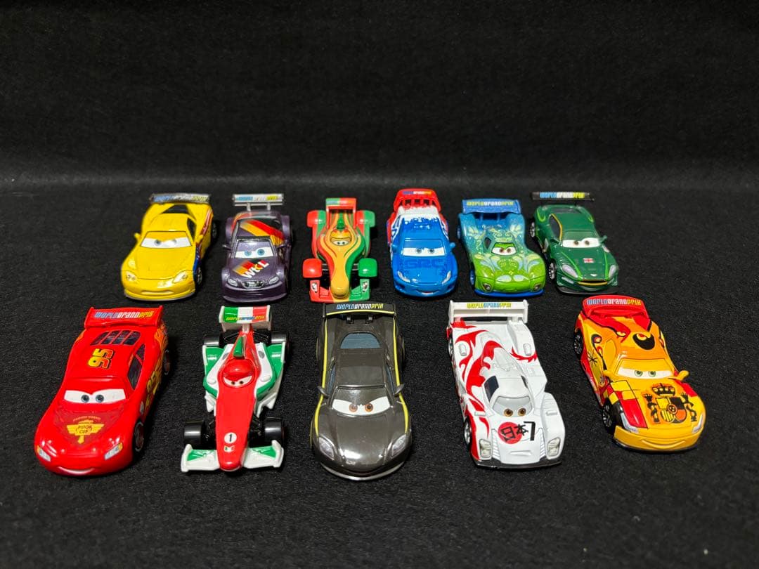 マテル　カーズ　まとめ売り　11台