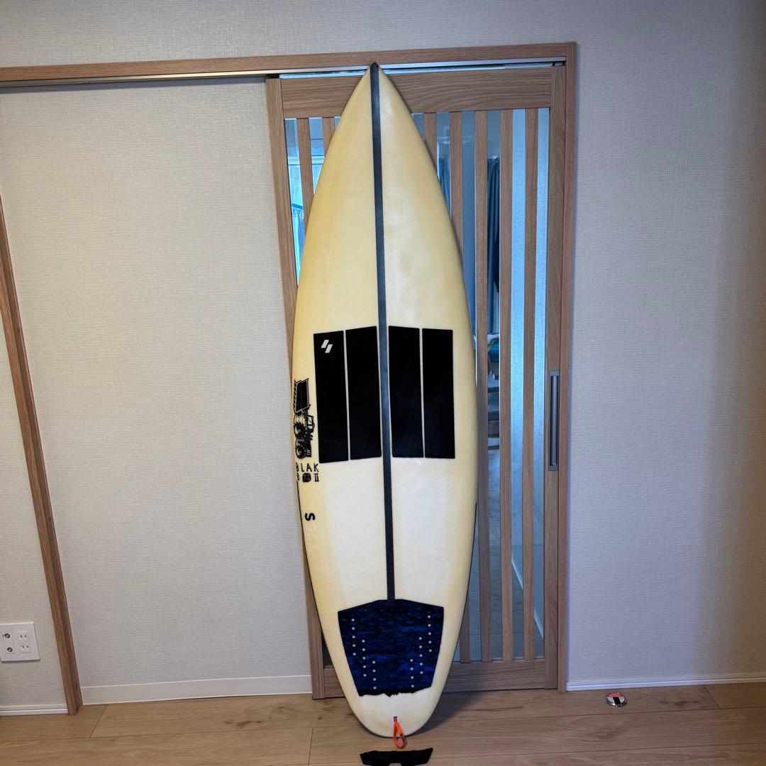 サーフボード 5'11 JS BLACK BOX 2 EPS 送料込