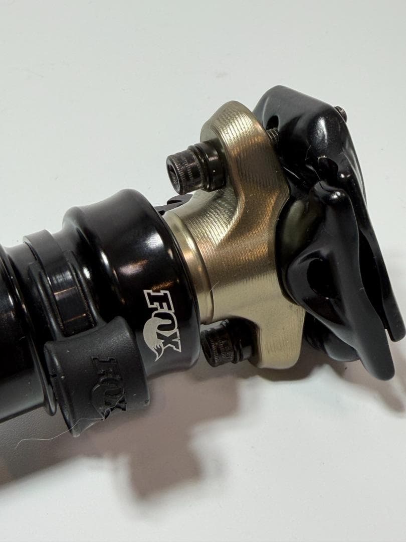 FOX D.O.S.S.φ30.9 5in ドロッパーシートポスト