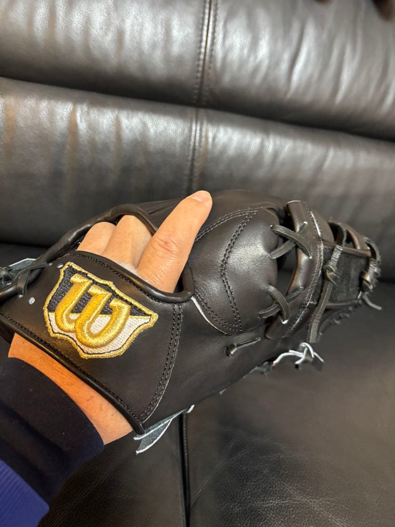 ノーブランド硬式内野手用グラブ
