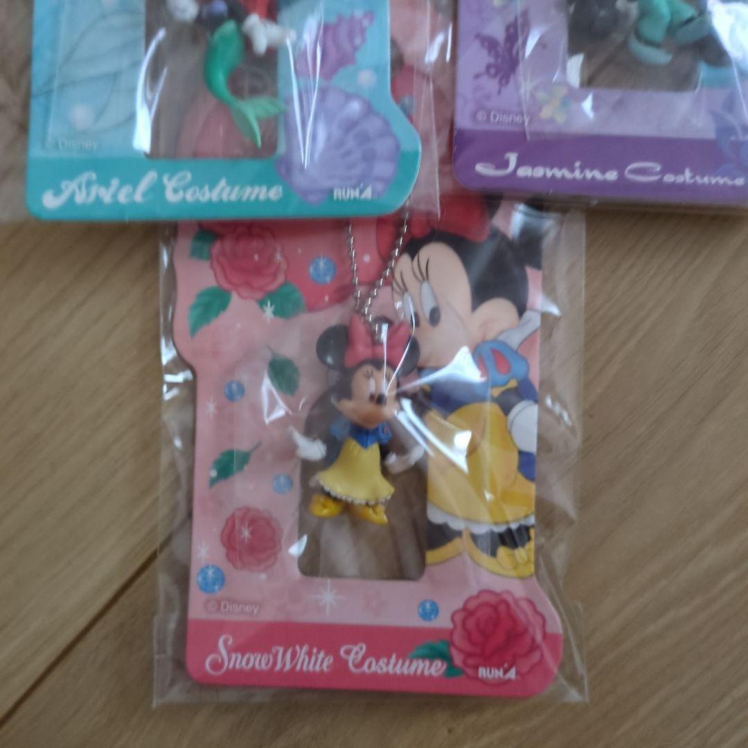 激レア！ディズニー ミニーマウス コスチュームキーチェーンセット