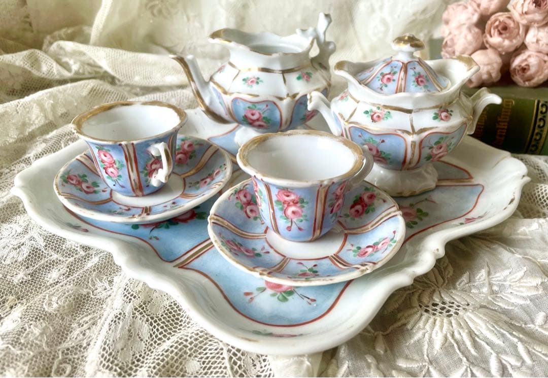 ローズ柄陶器ディネットセット　ティーセット　フランスアンティーク　ままごとドール