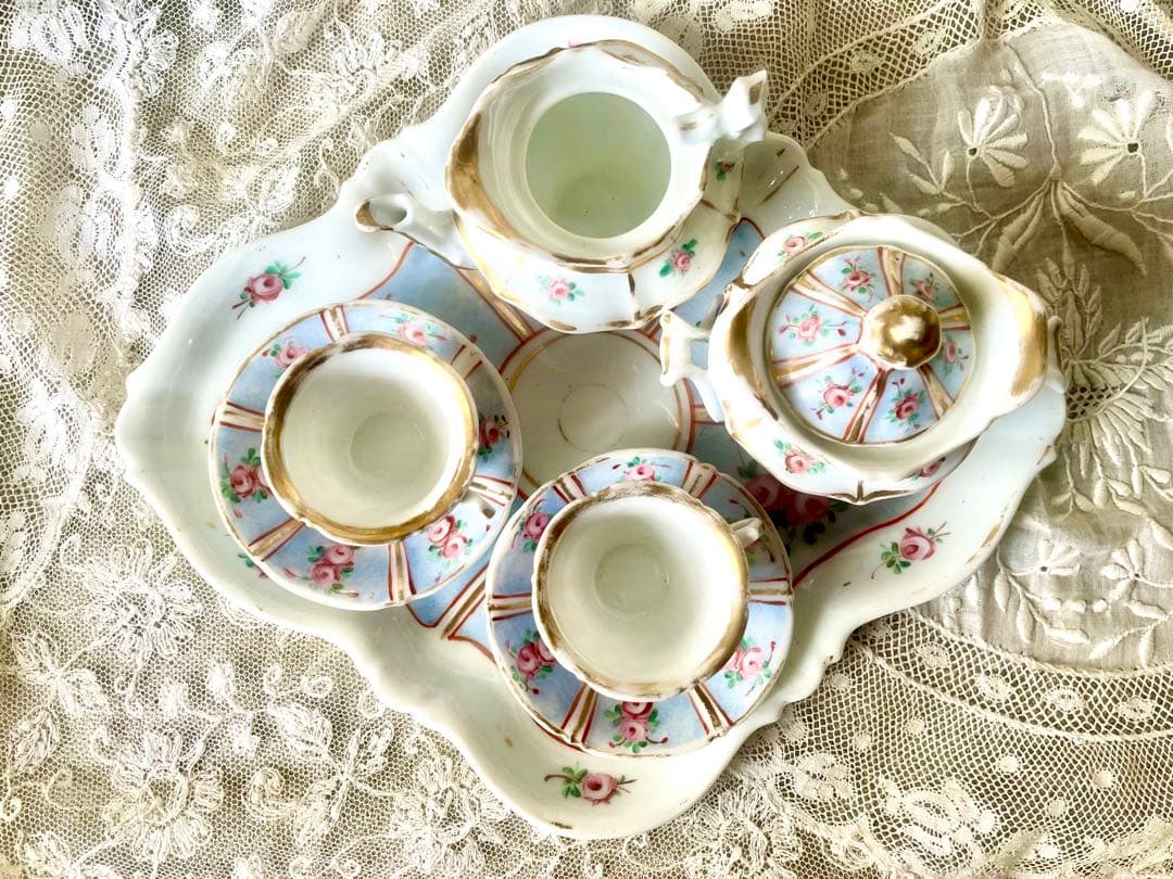 ローズ柄陶器ディネットセット　ティーセット　フランスアンティーク　ままごとドール