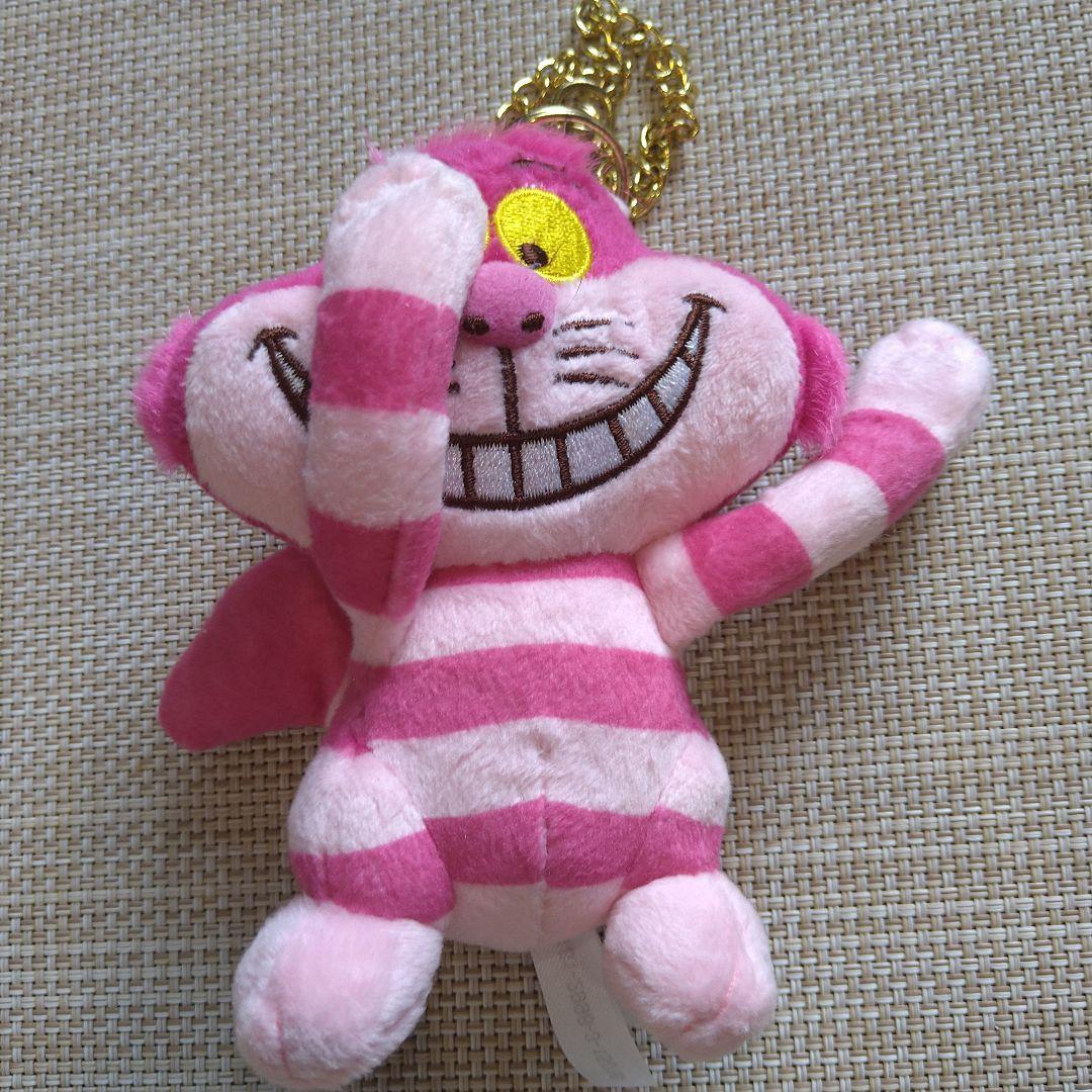 ディズニー不思議の国のアリス　チシャ猫ぬいぐるみバッジキーチェーン