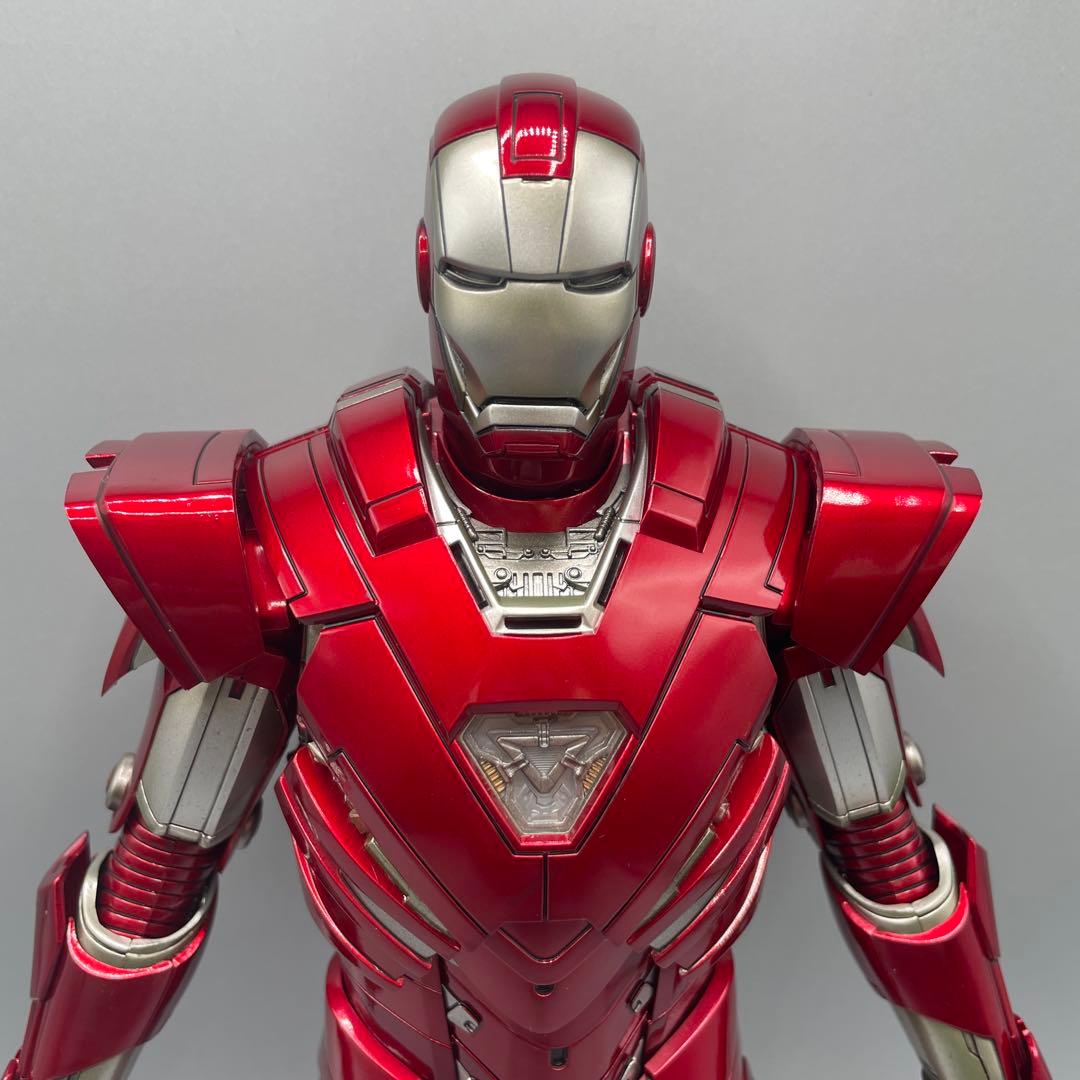 トイサピエンス限定 1/6 アイアンマン・マーク33 シルバー・センチュリオン
