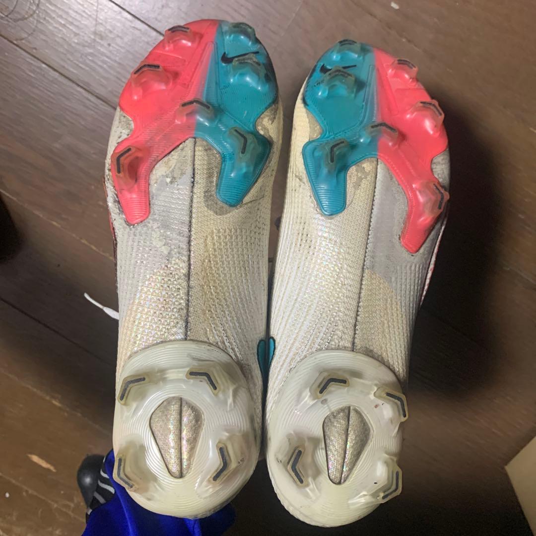 マーキュリアルスーパフライ　エリート　fg 26センチ