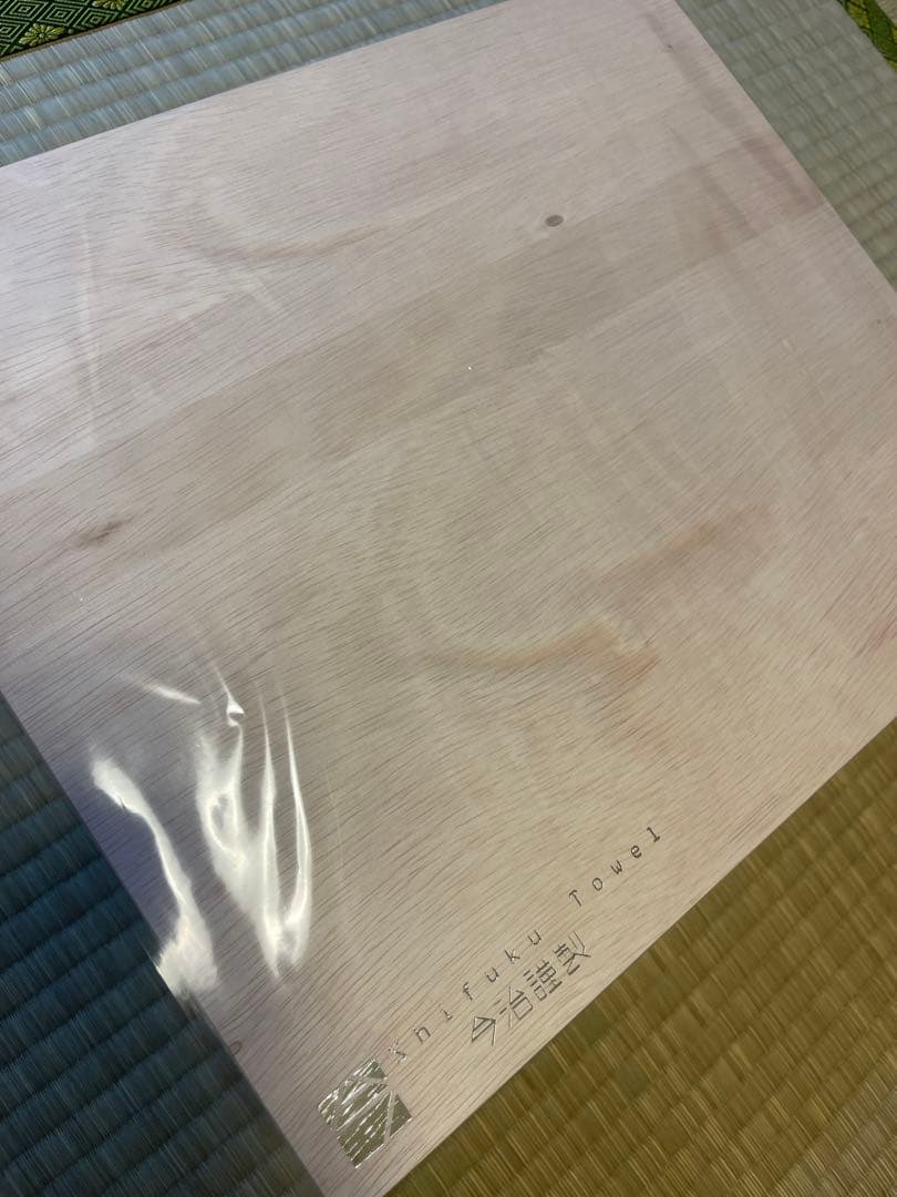 【新品】今治謹製　至福タオル　木箱入り　バスタオル２枚・フェイスタオル２枚セット