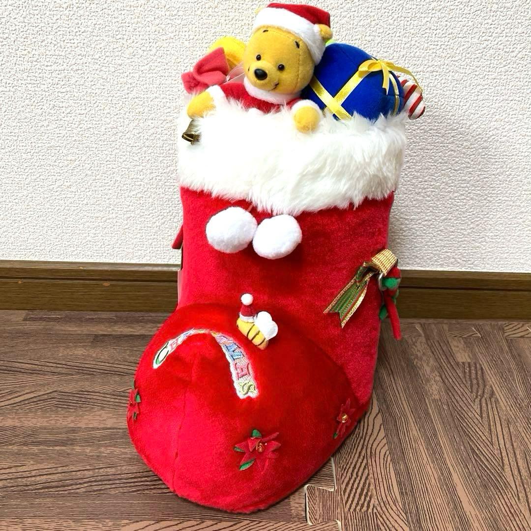 ディズニーストア　くまのプーさん　クリスマス　マスコット　ぬいぐるみ　平成レトロ