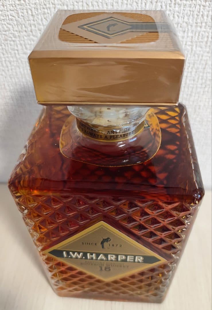【日本終売品】I.W.ハーパー 15年 バーボン 750ml ALC43％