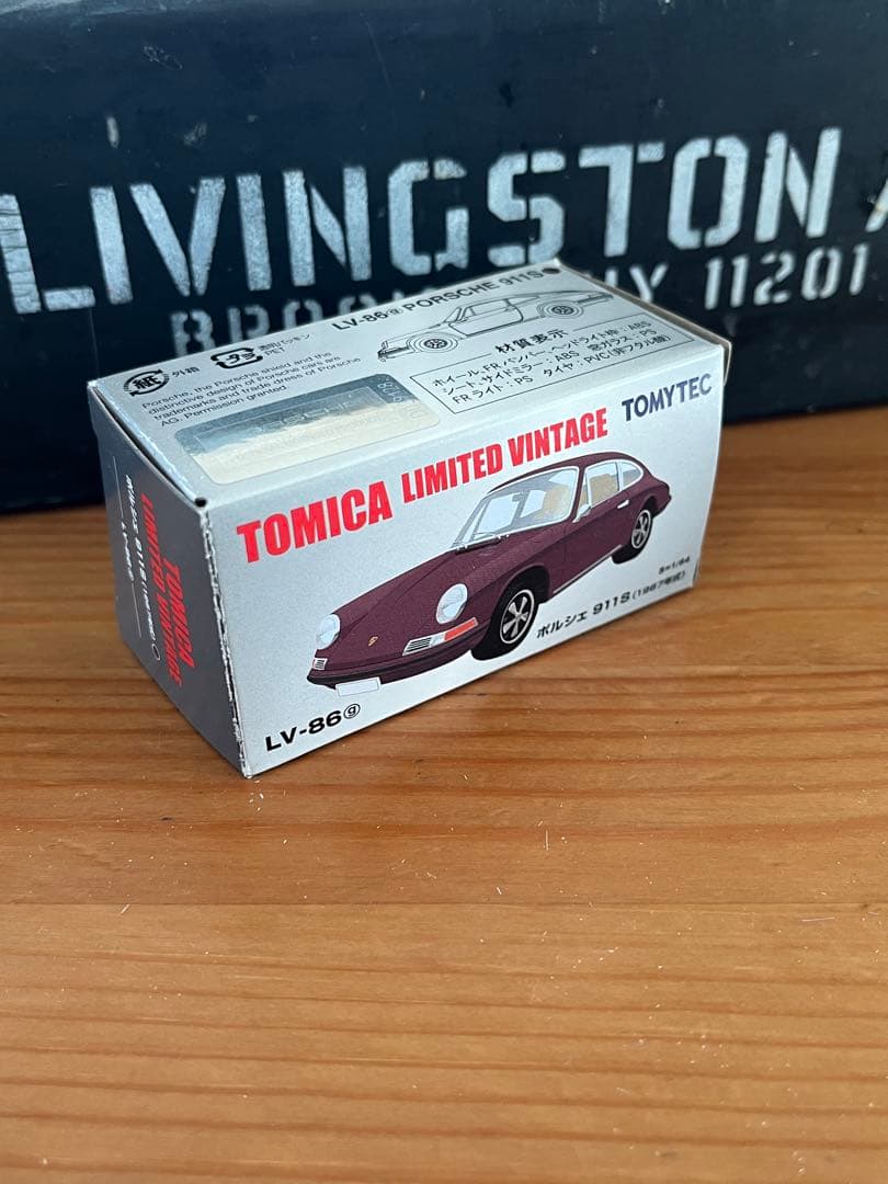 トミカ リミテッド ヴィンテージ LV-86 ポルシェ911S