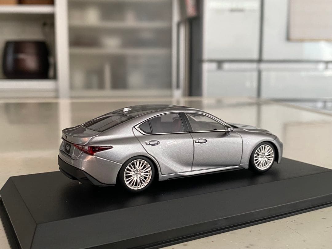 京商　1/43ミニカー　IS300