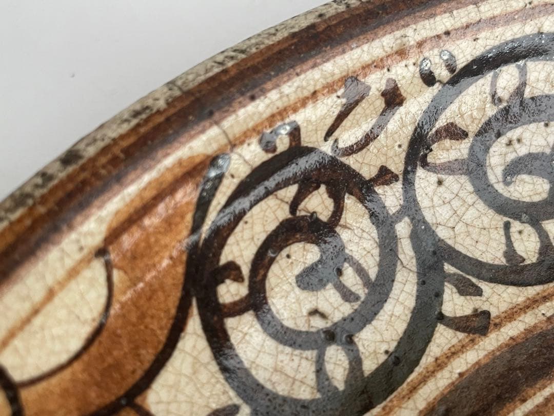 骨董　アンティーク　絵瀬戸　絵志野　鳳凰唐草文様　行燈皿　丸皿　石皿　瀬戸