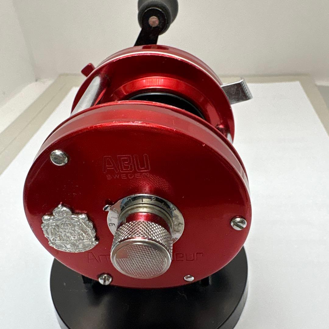 ABU Ambassadeur 5000 ベイトリール レッド