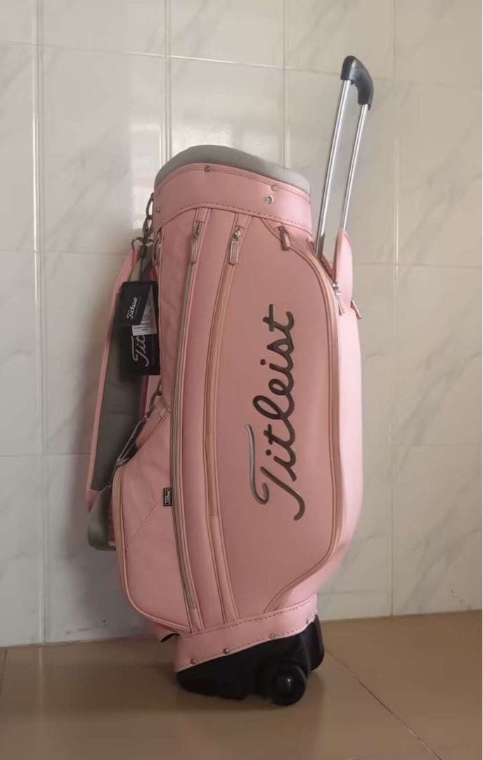 タイトリストゴルフバッグ　キャディバッグ　ピンク