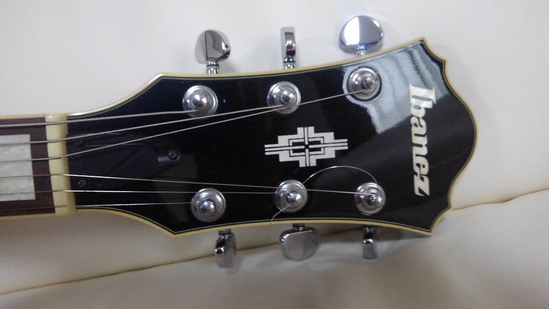 アイバニーズAK81VB