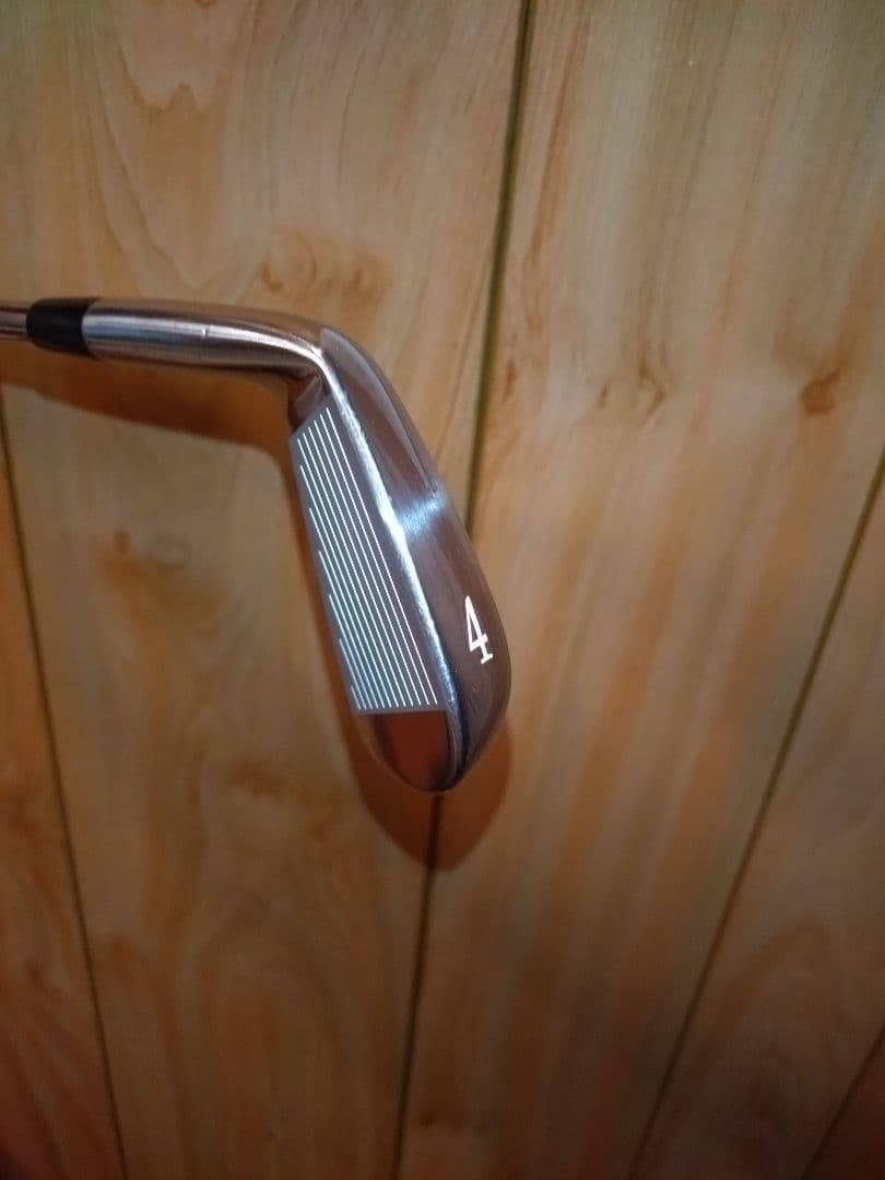 Mizuno ミズノプロ319 4番アイアン　Xフレックス