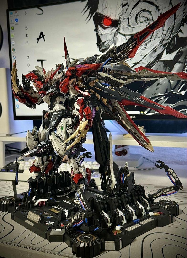 RT-002 NEMESIS（復讐女神）の10周年記念特別版モデル(CUSTOM