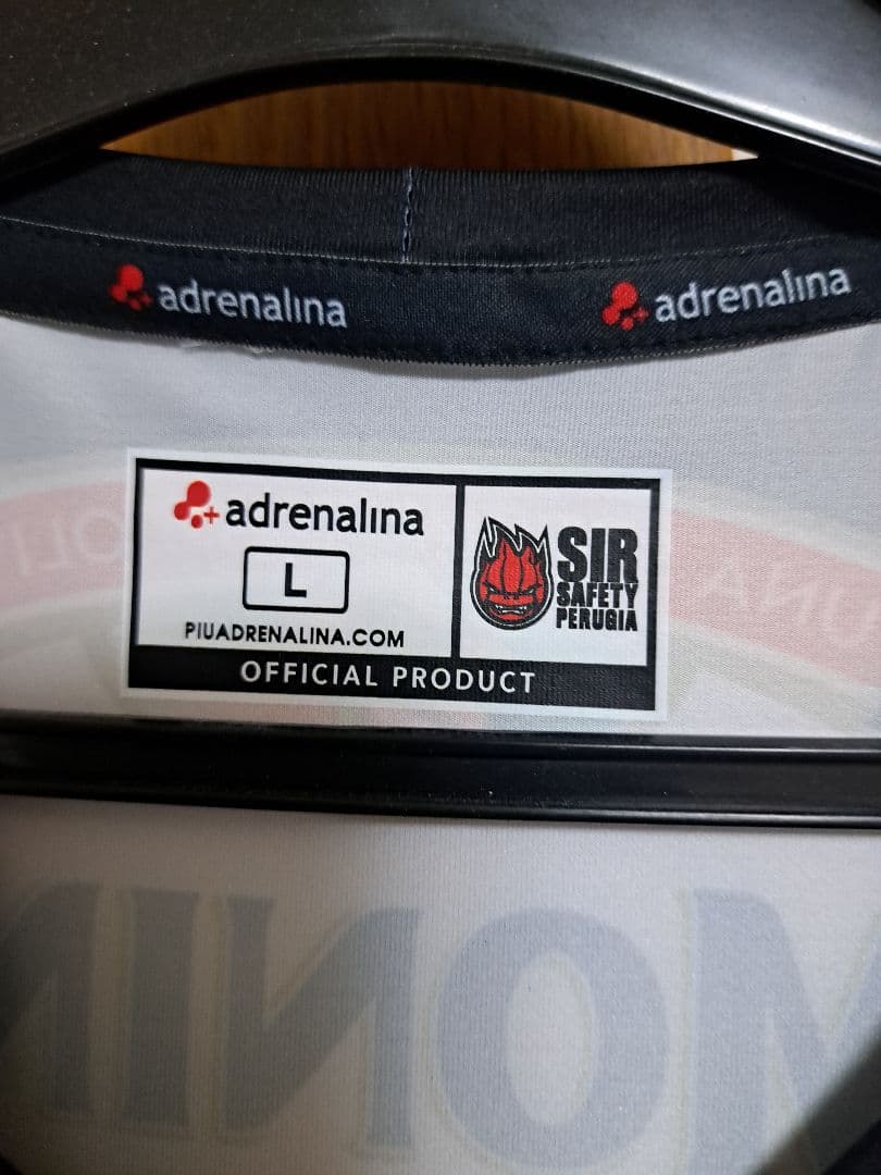 石川祐希　ユニフォーム